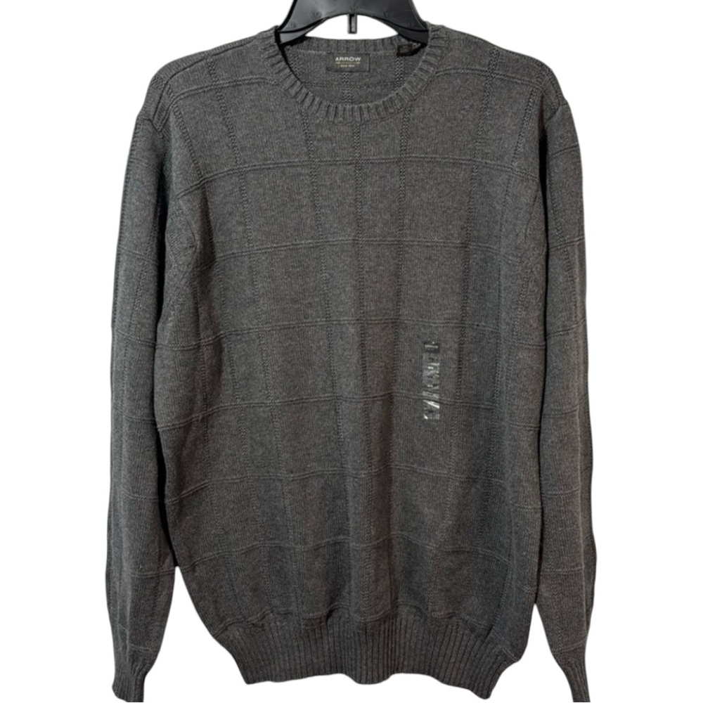 Arrow Sweater Grey Crewneck in Size M‎  NWT